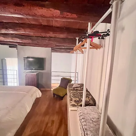 Daire Maison Loft Apartment, Cathedralgre