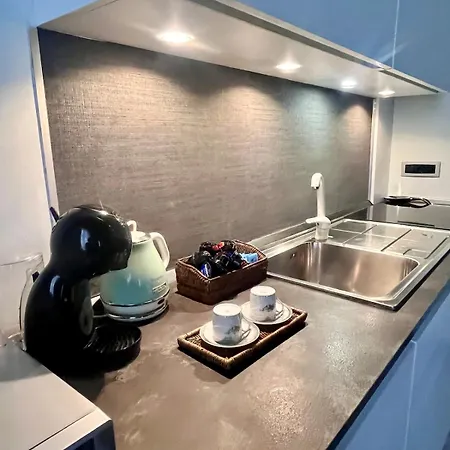 Maison Loft Apartment, Cathedralgre Apartment *