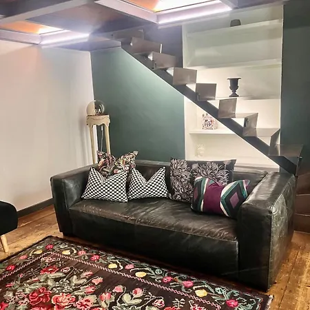 Apartment Maison Loft Apartment, Cathedralgre Turin